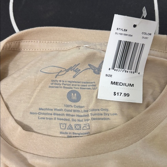 Dolly Screen Print Tee - Picture 3 of 3